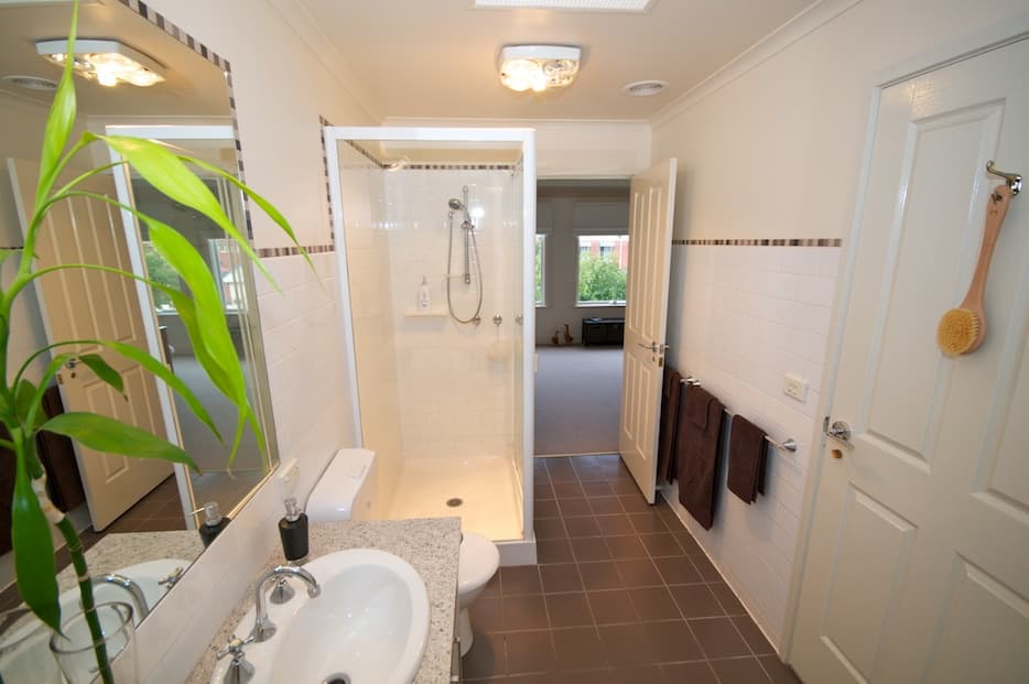 6 Bates Drive, Williamstown - Thumbnail 6
