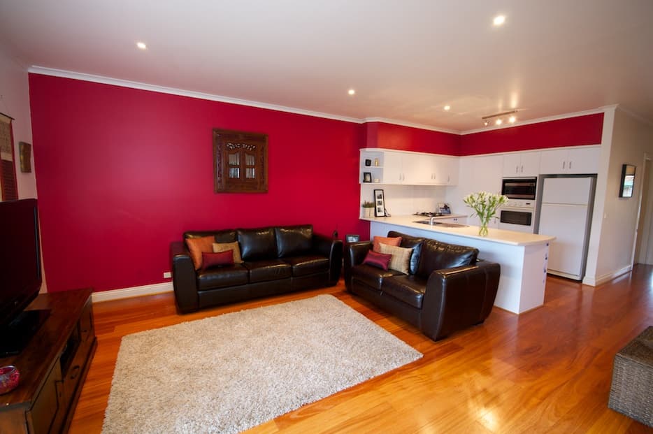6 Bates Drive, Williamstown - Thumbnail 3