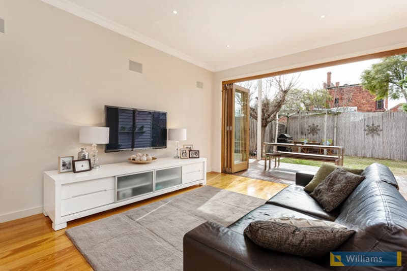 46 Davies Street, Newport - Thumbnail 3
