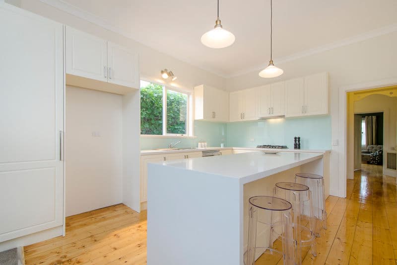 29 Russell Place, Williamstown - Thumbnail 6