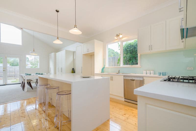 29 Russell Place, Williamstown - Thumbnail 7