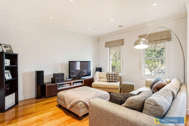 63 Paas Place, Williamstown - Thumbnail 2