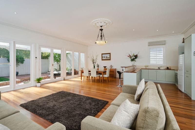 162 Osborne Street, Williamstown - Thumbnail 2