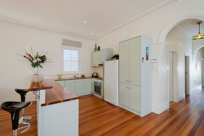 162 Osborne Street, Williamstown - Thumbnail 4