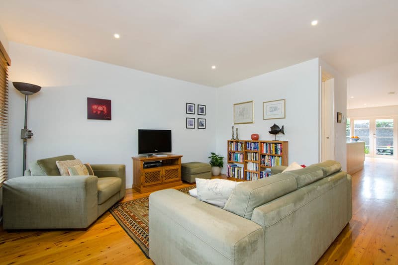 11 Crawford Street, Newport - Thumbnail 3