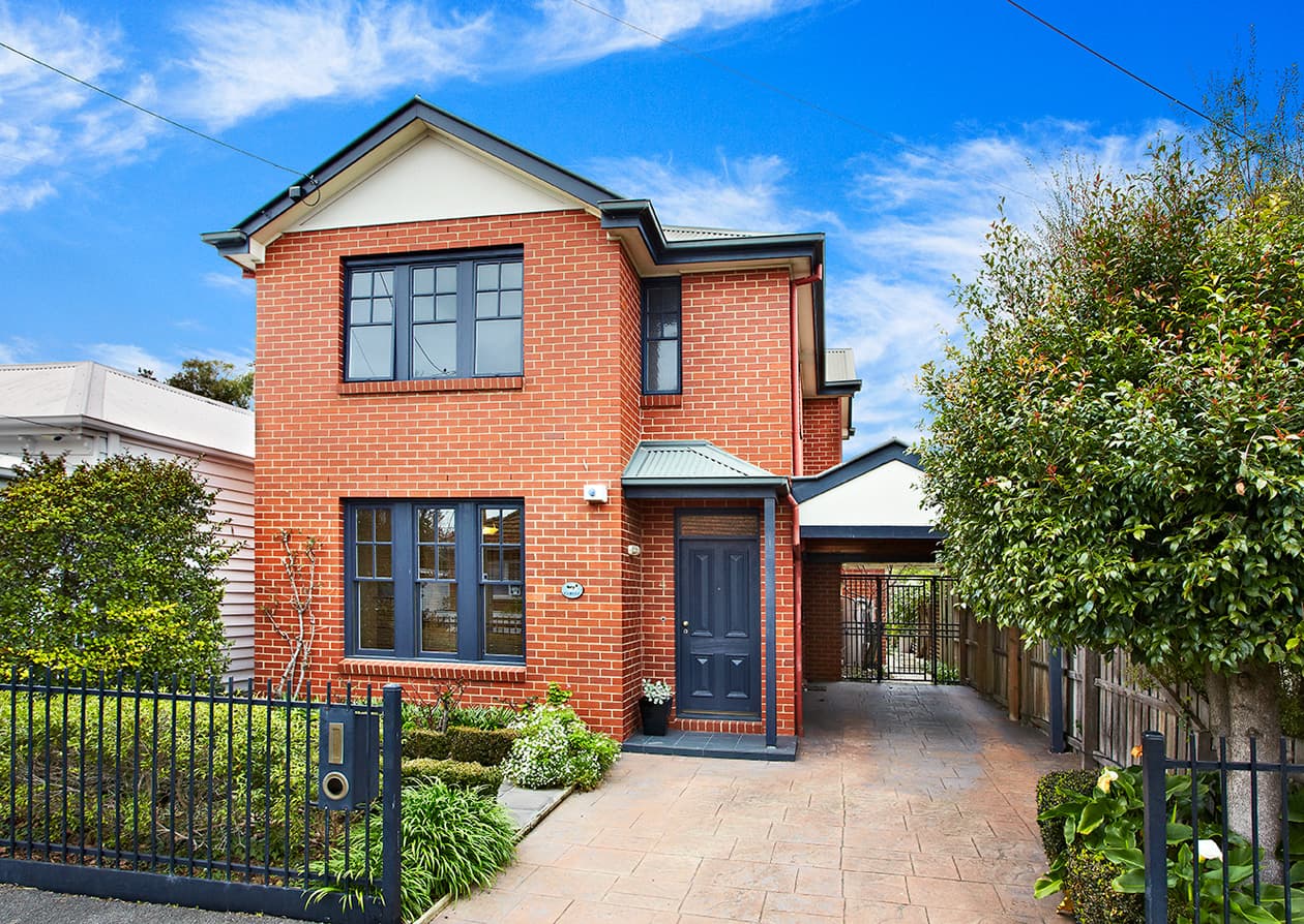4 Vulcan Grove, Williamstown - Image 1