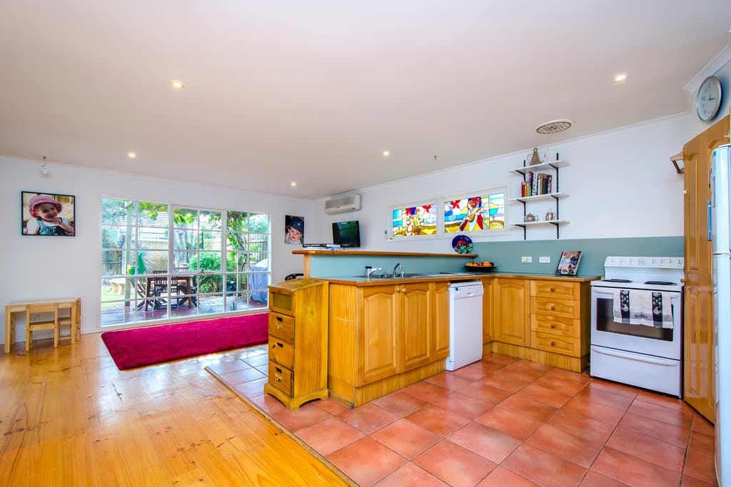 56 Peel Street, Newport - Thumbnail 8