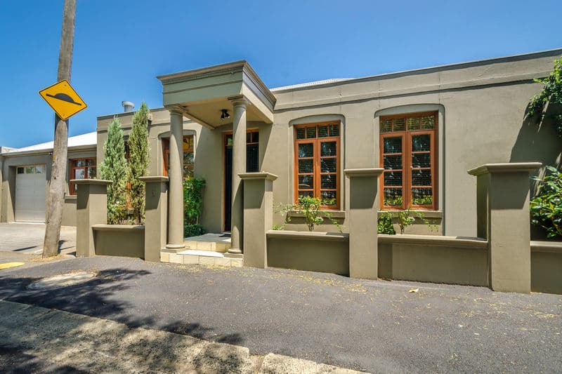 6 Burgoyne Lane, Williamstown - Image 1