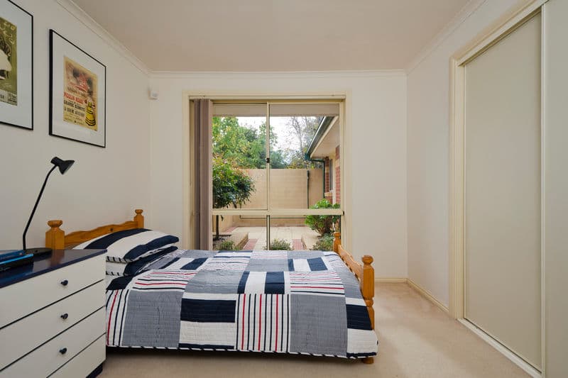 2/7 Karingal Street, Altona - Thumbnail 6