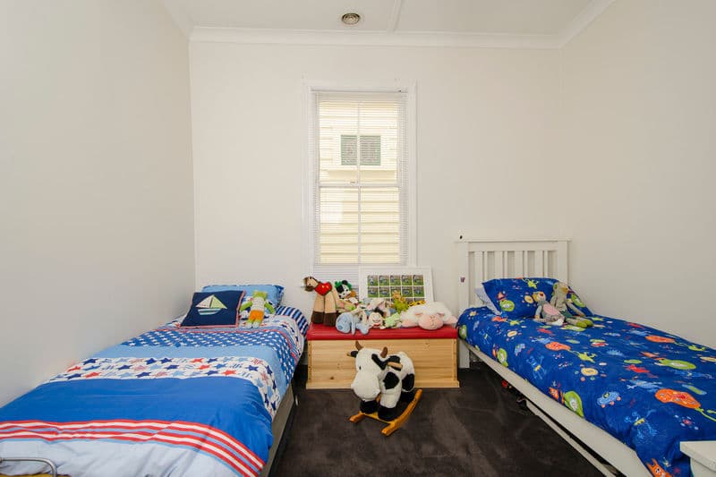 5 Perry Street, Williamstown - Thumbnail 3