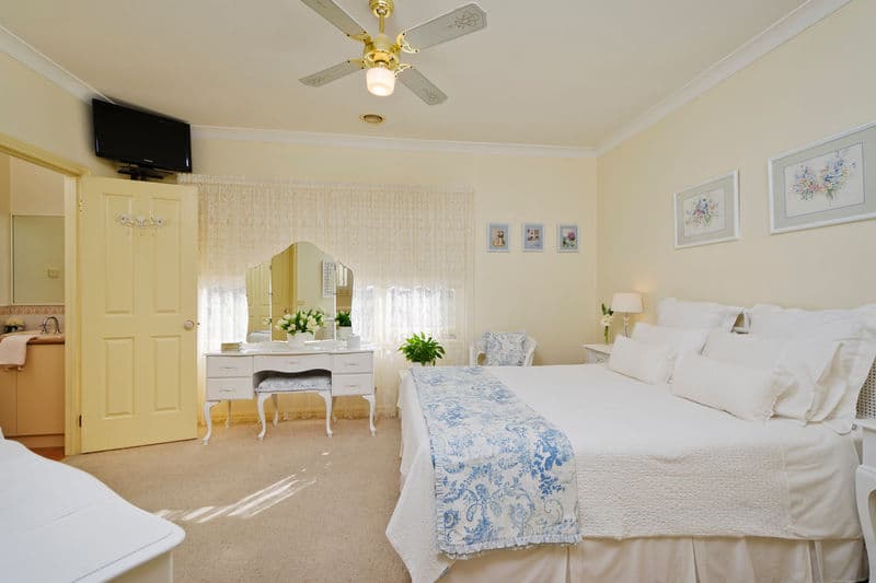 2/110 Bayview Street, Williamstown - Thumbnail 4