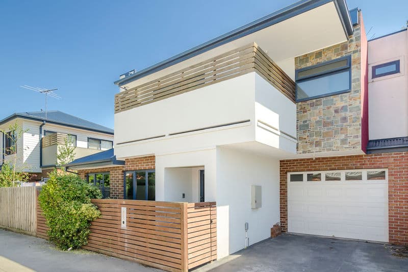 16 Chalmers Lane, Newport - Image 1