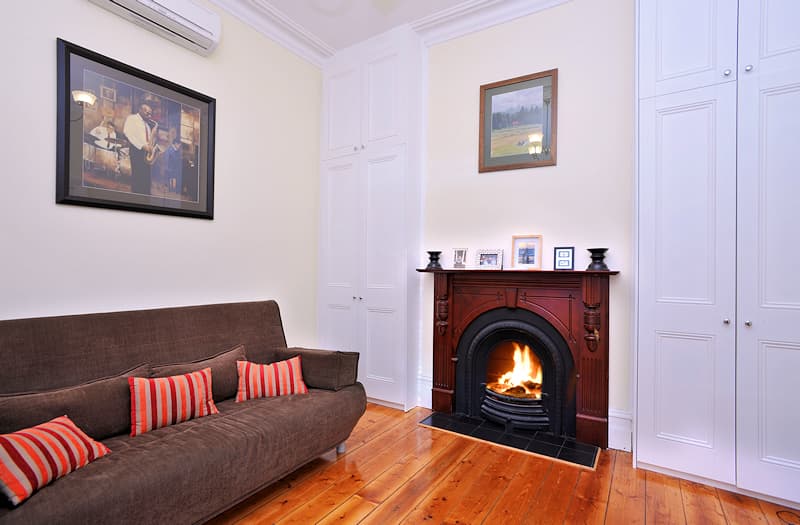83 Cole Street, Williamstown - Thumbnail 4