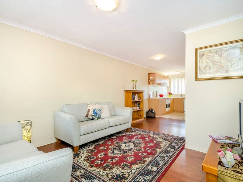 1/88 The Avenue, Spotswood - Thumbnail 2