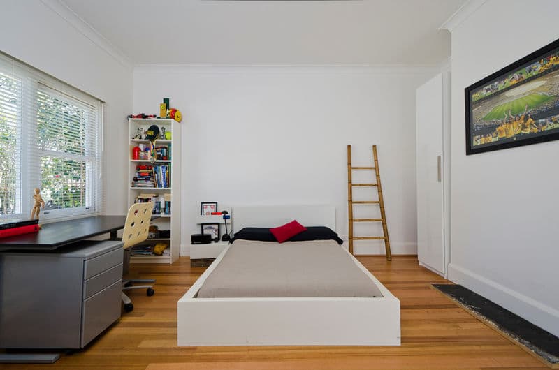 70 Parker Street, Williamstown - Thumbnail 3