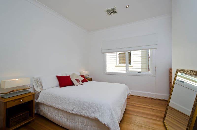 70 Parker Street, Williamstown - Image 1