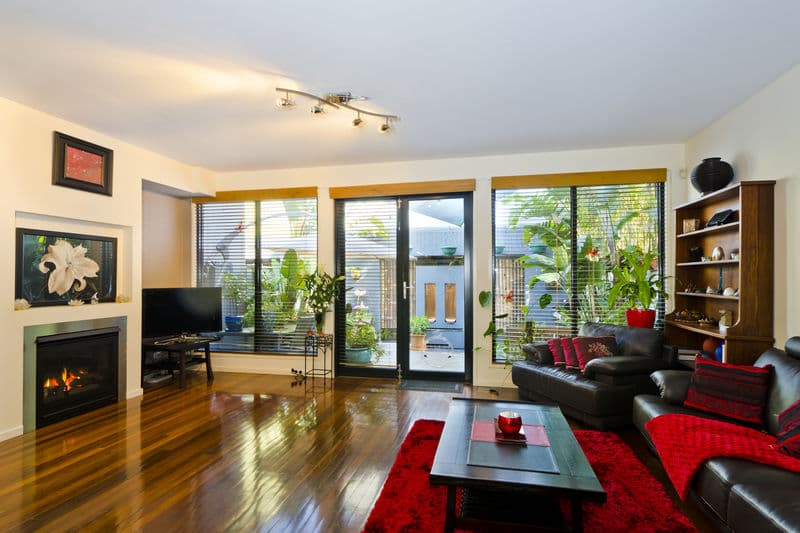 323 Melbourne Road, Newport - Thumbnail 2