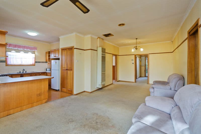 35 Laurie Street, Newport - Thumbnail 2