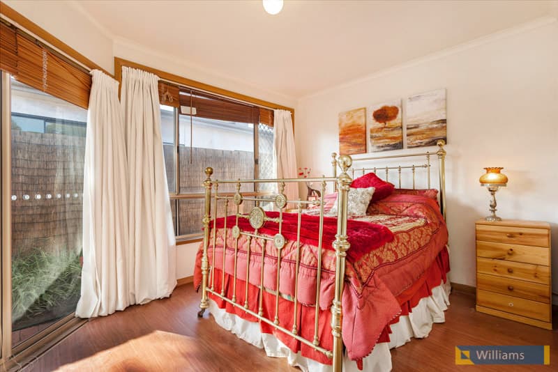 2/2 Rosshire Road, Newport - Thumbnail 5