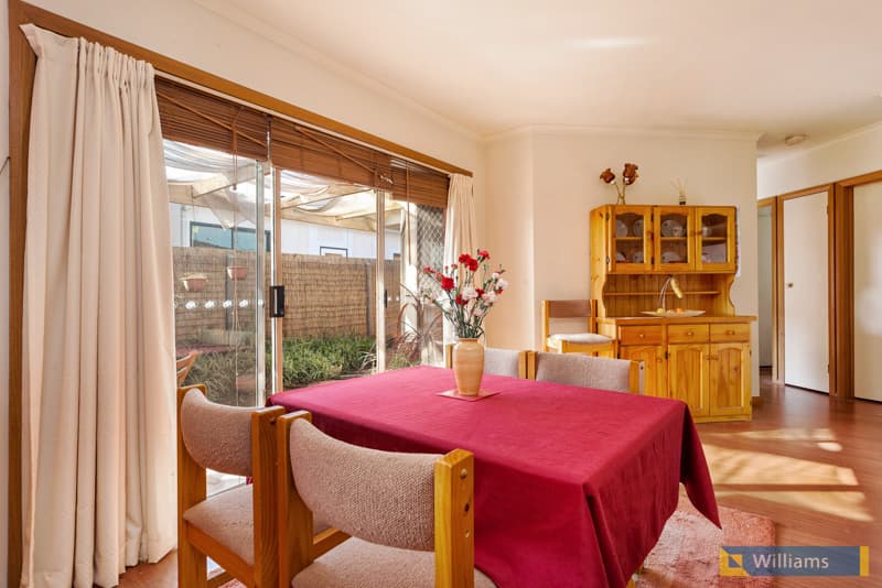 2/2 Rosshire Road, Newport - Thumbnail 3