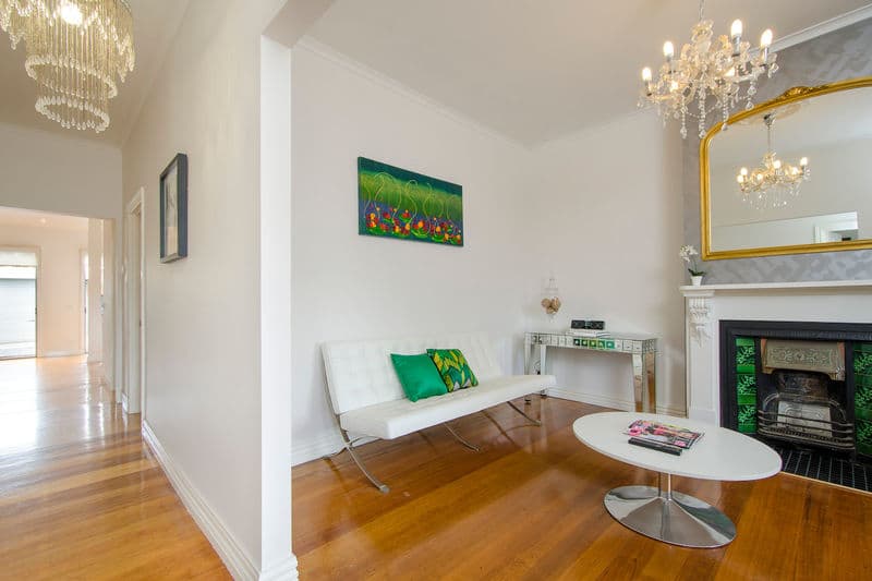 7 James Street, Williamstown - Thumbnail 2