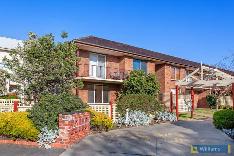 1/77 Dover Road, Williamstown - Image 1