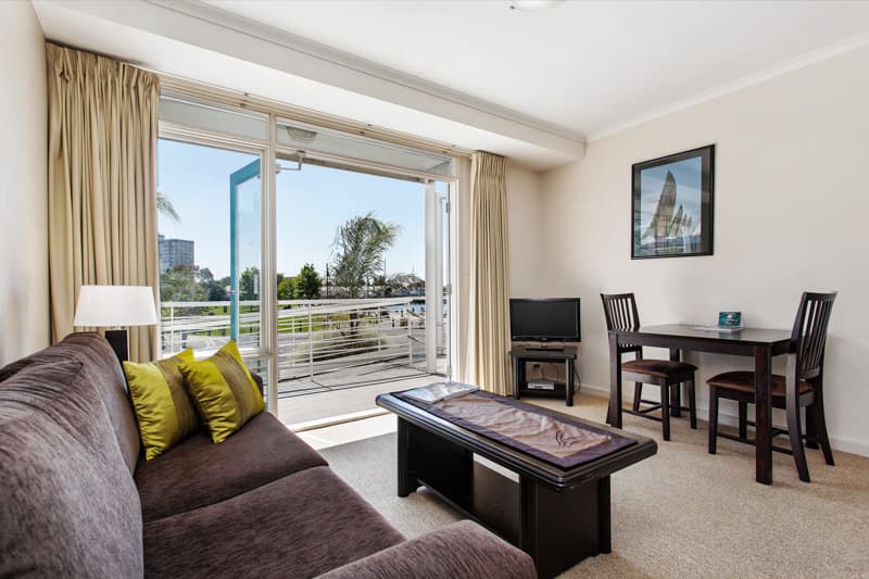 1/1 Syme Street, Williamstown - Thumbnail 2