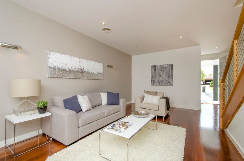 211 Woods Street, Newport - Thumbnail 2