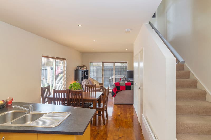 1/4 Florence Street, Williamstown - Thumbnail 4