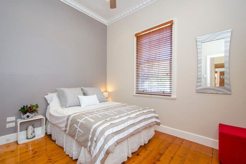 8 Crawford Street, Newport - Thumbnail 7