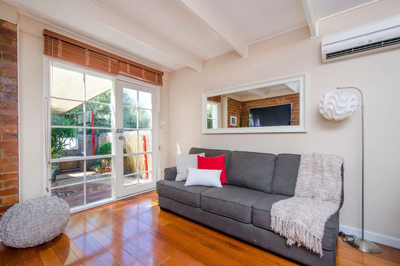 8 Crawford Street, Newport - Thumbnail 3