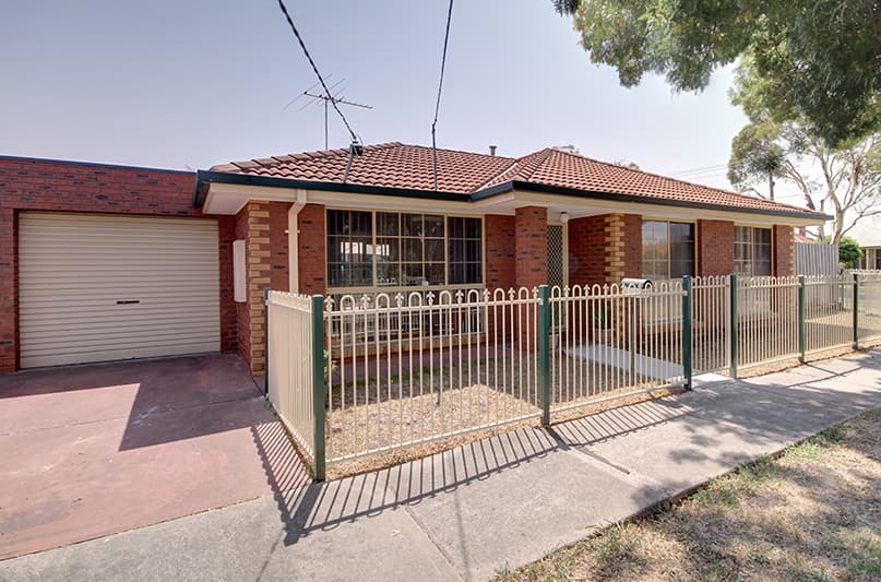 18 Shellard Street, Newport - Thumbnail 4
