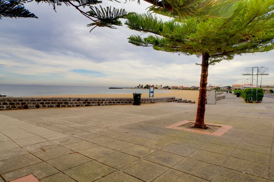 198 Osborne Street, Williamstown - Thumbnail 3