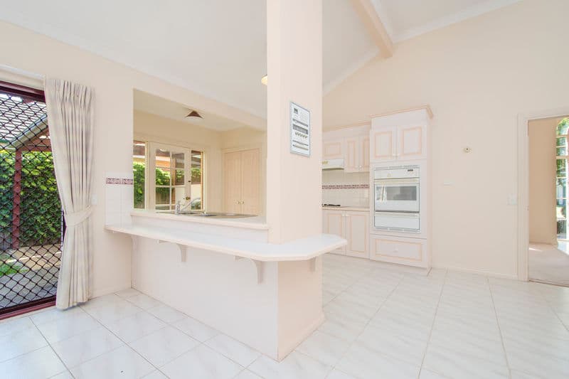 49 Rifle Range Drive, Williamstown - Thumbnail 5