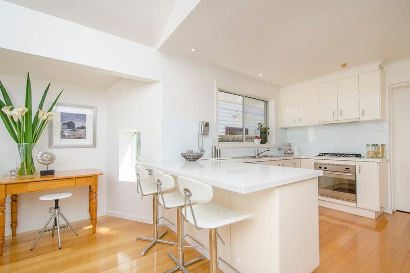 11 Melbourne Road, Williamstown - Thumbnail 6