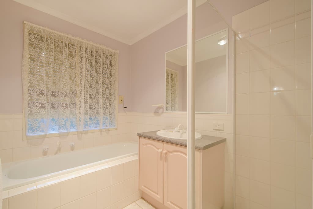 13 Federation Court, Altona - Thumbnail 8