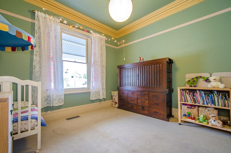 2 Crawford Street, Newport - Thumbnail 8