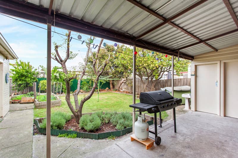 8 Irving Street, Newport - Thumbnail 5