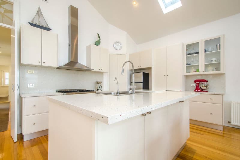 4 Douch Street, Williamstown - Thumbnail 6
