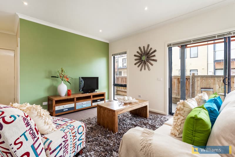 15/124-136 Mason Street, Newport - Image 1