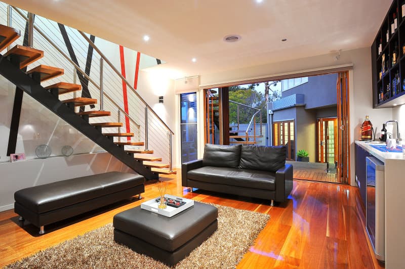 130 Douglas Parade, Williamstown - Thumbnail 2