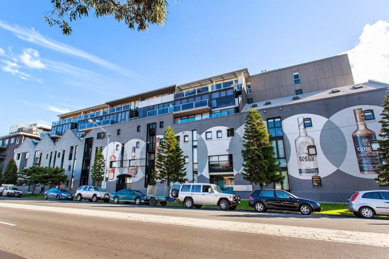 107/19 Pickles Street, Port Melbourne - Image 1