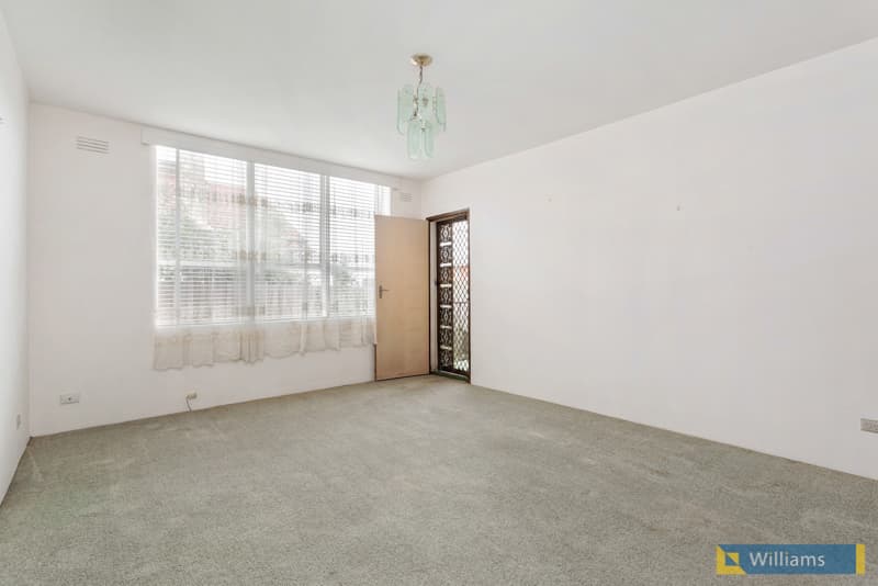 1/4 Gellibrand Street, Williamstown - Thumbnail 2