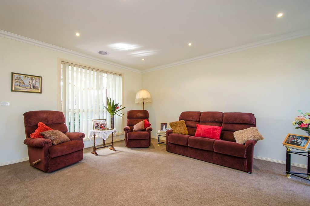 2/3 Huxtable Avenue, Altona North - Thumbnail 3
