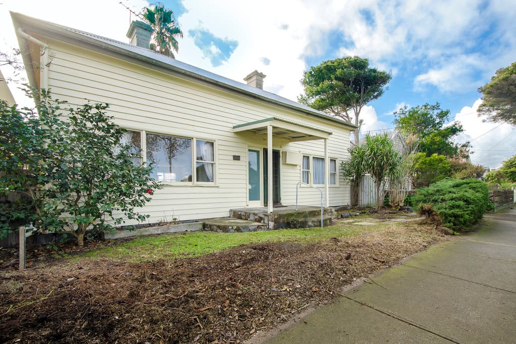 122 Osborne Street, Williamstown - Thumbnail 4