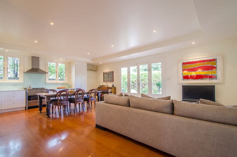 94 Railway Crescent, Williamstown - Thumbnail 5