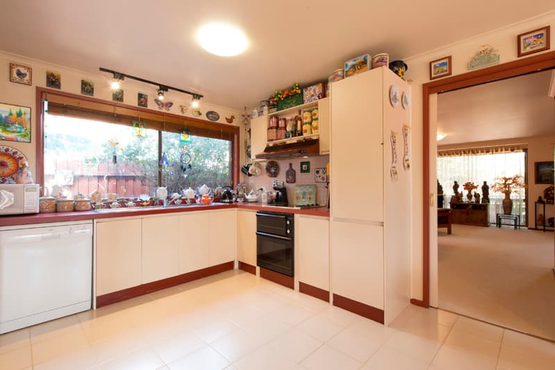 6 Duane Court, Altona Meadows - Thumbnail 4