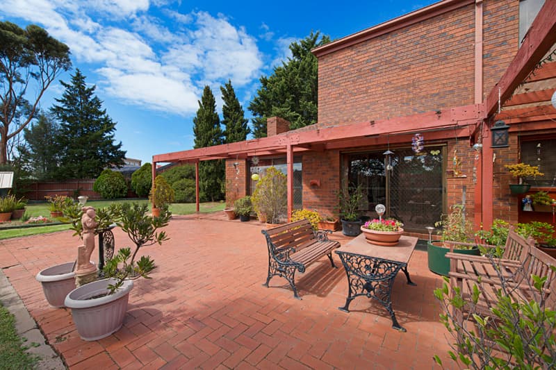 6 Duane Court, Altona Meadows - Thumbnail 6