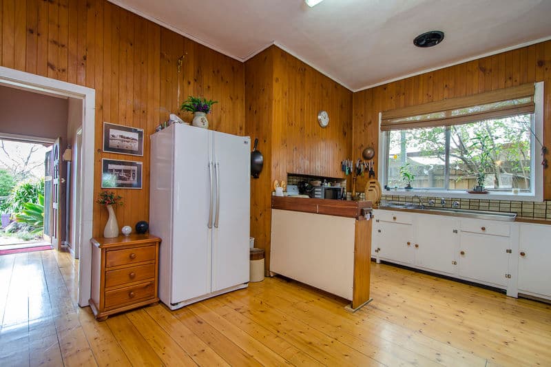 11 Latrobe Street, Newport - Thumbnail 5