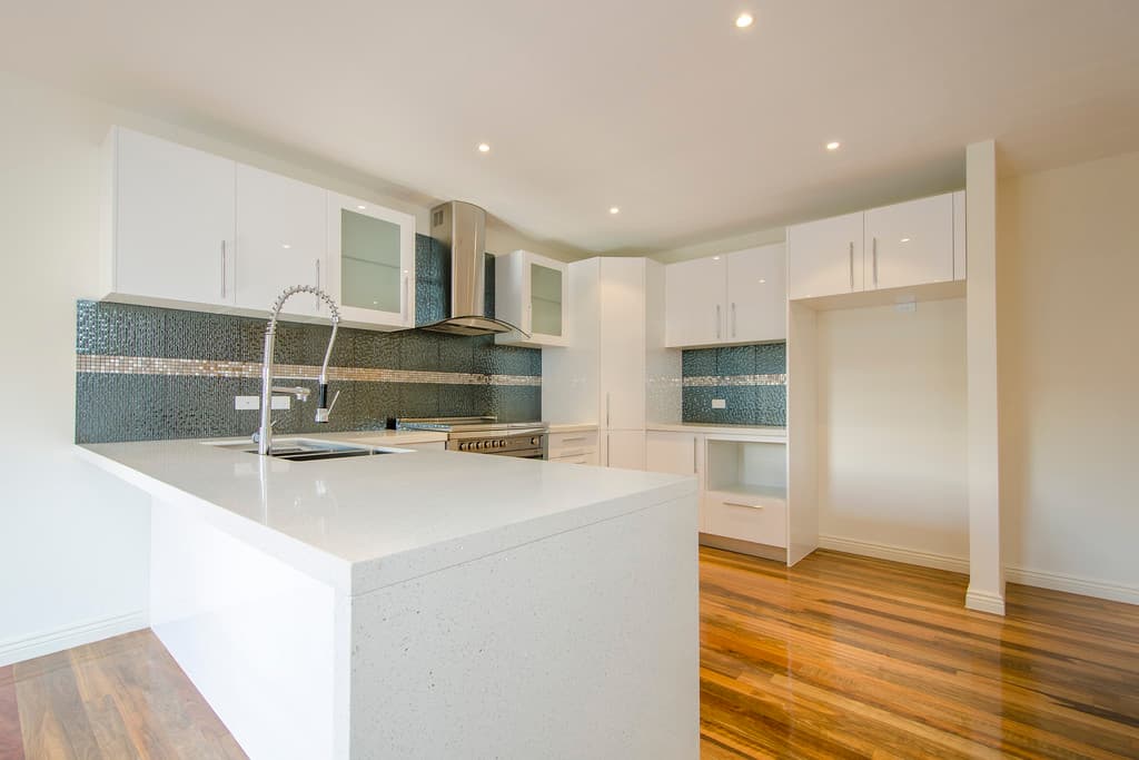 74 Blenheim Road, Newport - Thumbnail 7